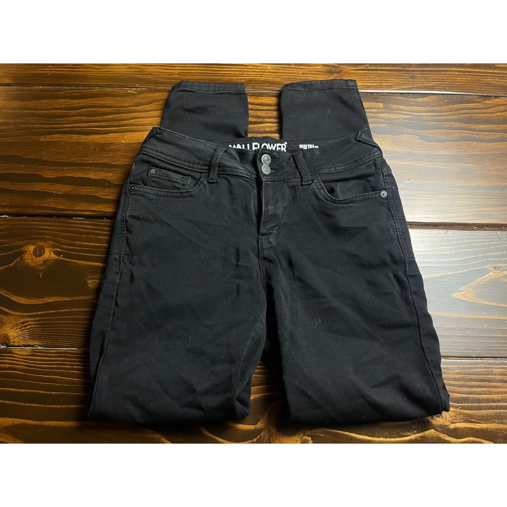 WallFlower Jeans, Women's Size 7, Black, The Ultra Fit